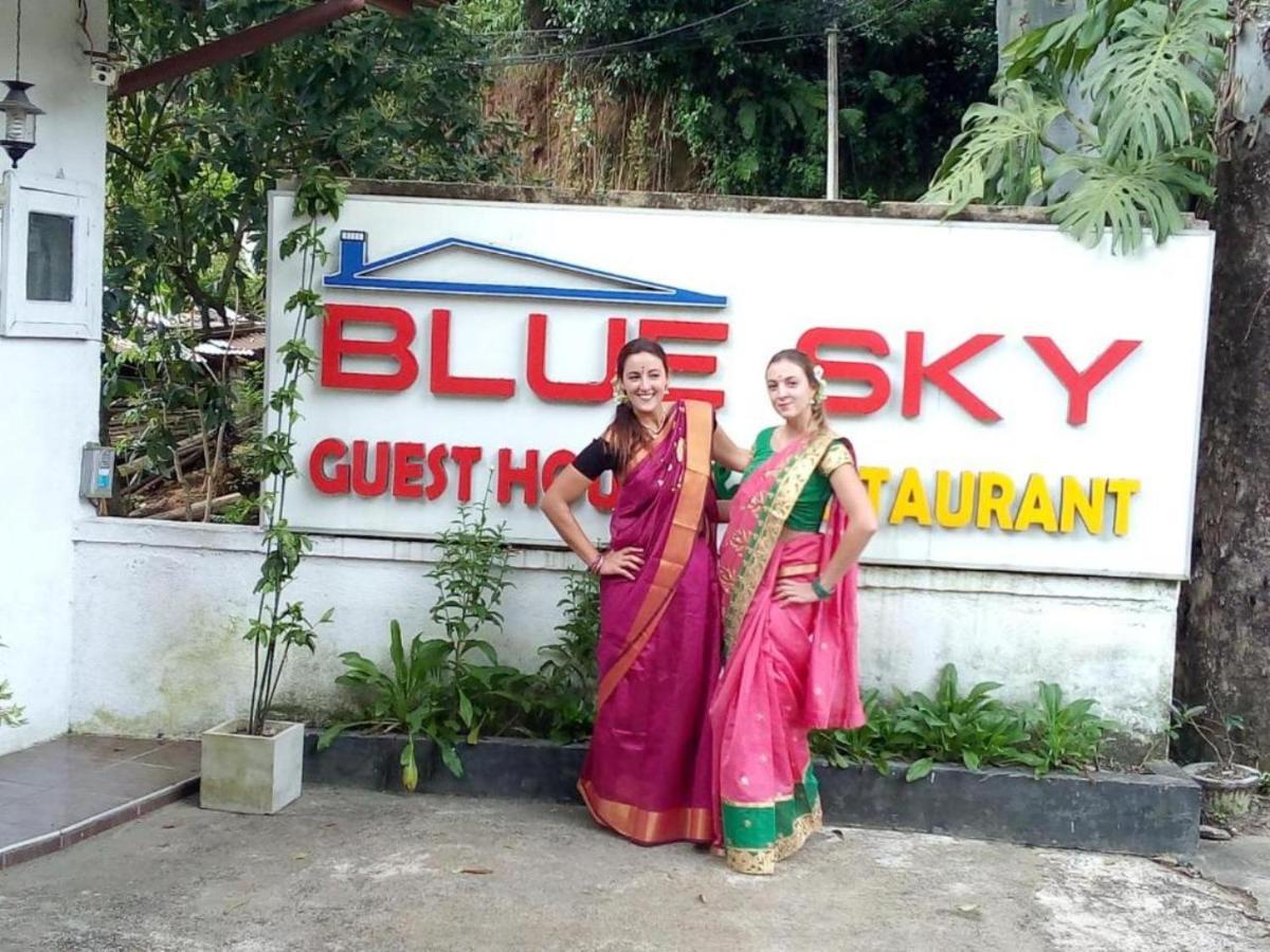 Blue Sky Hotel Nallathanniya Exterior photo